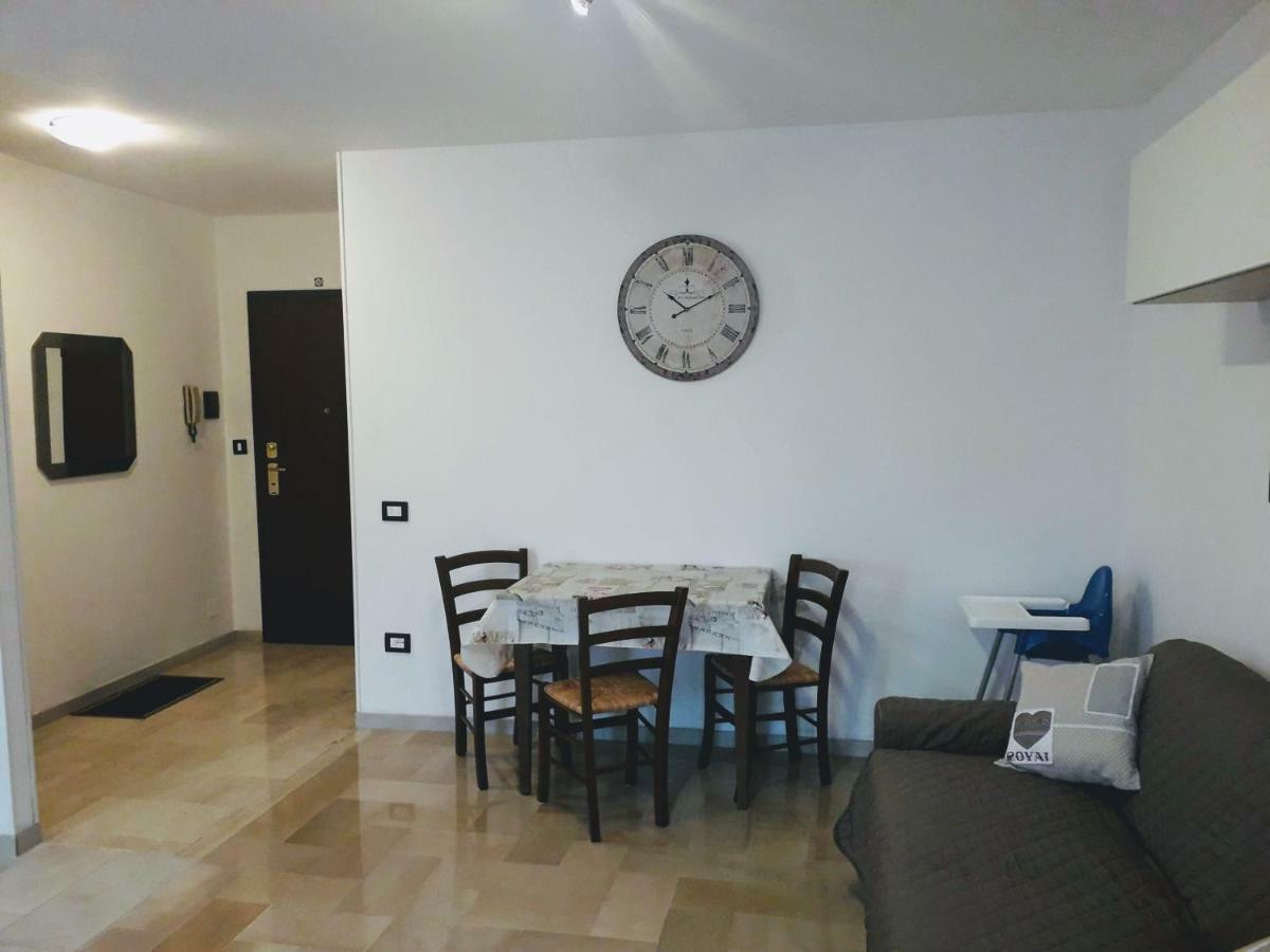 Casa Della Nonna Per Voi Parcheggio Gratuito Condizionatore Portatile Cir 0052 アオスタ エクステリア 写真
