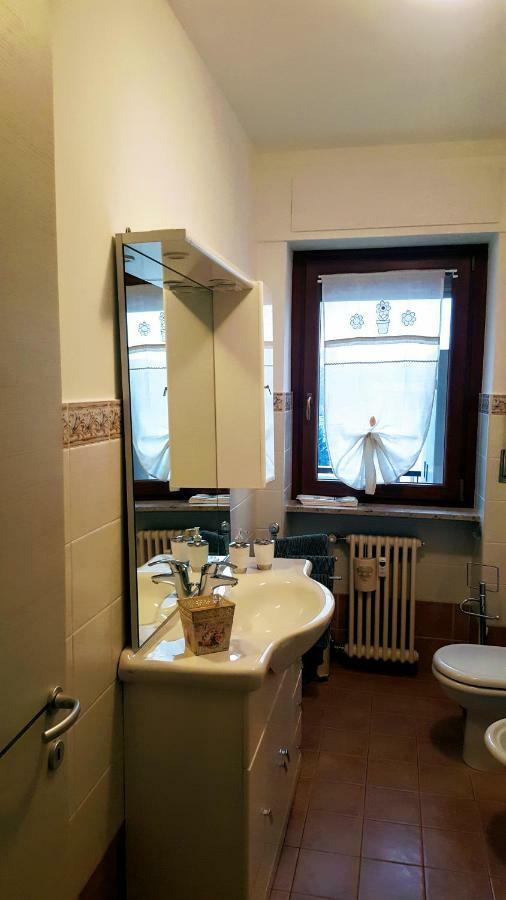 Casa Della Nonna Per Voi Parcheggio Gratuito Condizionatore Portatile Cir 0052 アオスタ エクステリア 写真