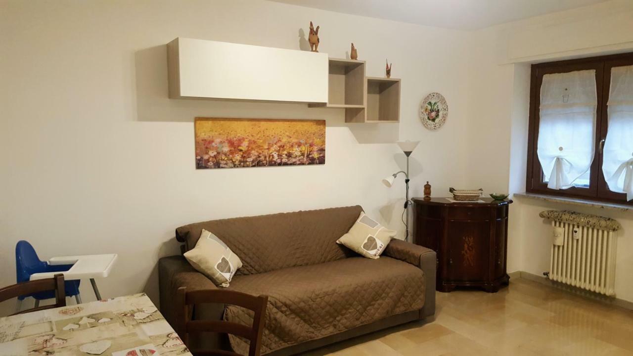 Casa Della Nonna Per Voi Parcheggio Gratuito Condizionatore Portatile Cir 0052 アオスタ エクステリア 写真